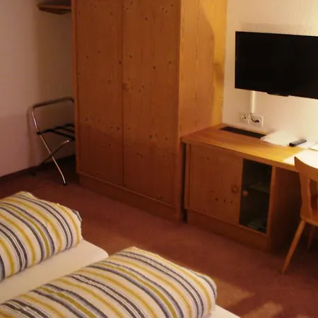 & Restaurant Bahnhof Reichenbach Hotel